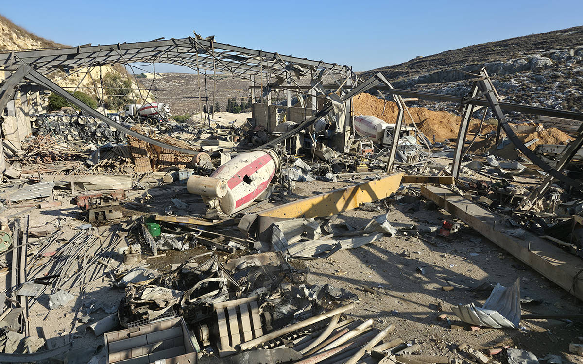 İsrail savaş uçakları Lübnan’a 10’dan fazla hava saldırısı düzenledi