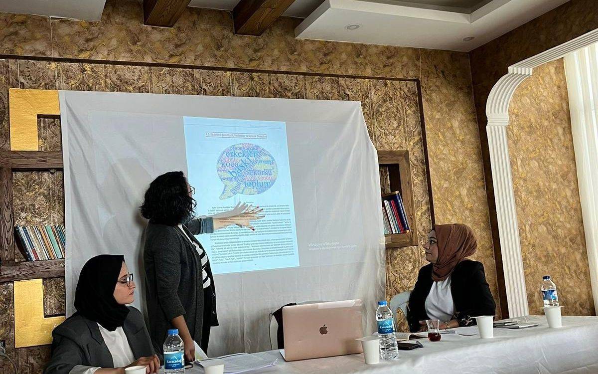 Kadınlar, kendi ürettikleri markaların ürünlerini alamıyor