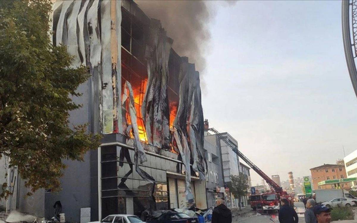 DEM Parti: Kadın işçiler güvencesiz çalıştırılıyor