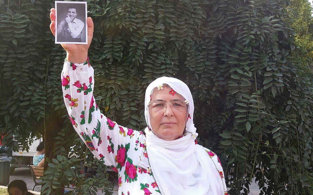 Demirtaş'tan siyasetçilere: Ezberleri bırakıp somut adımlar atalım