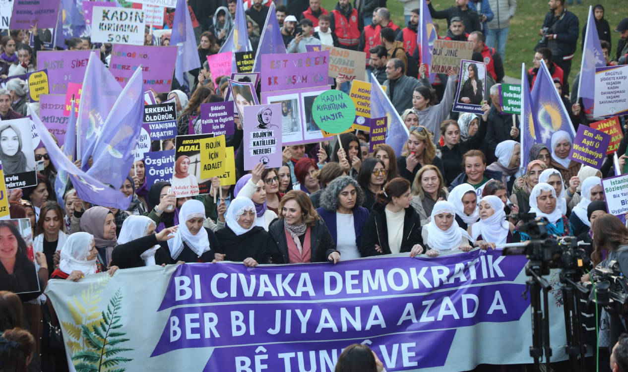 Li Amedê çalakiya 25ê Mijdarê: Em ê bi azadiya jinan civakek demokratîk ava bikin