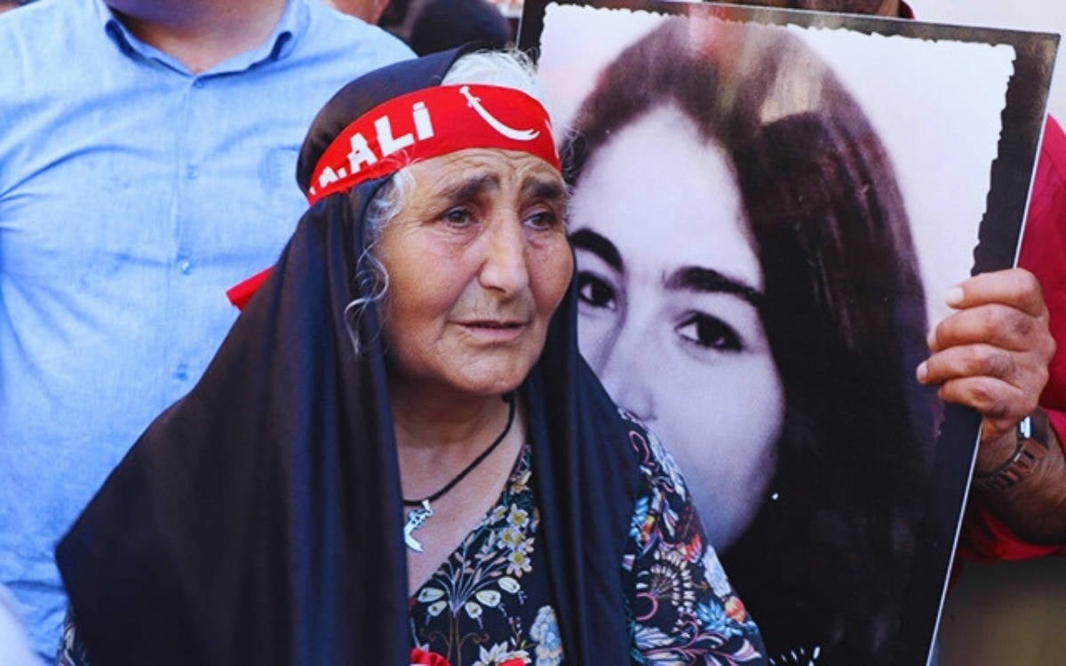 Elif Keleş: Erkekler görünmez bir dayanışma içindeler