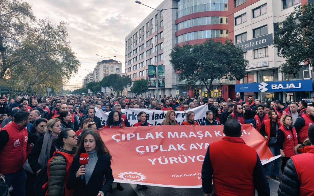 İzmir Büyükşehir Belediyesi işçileri iş bıraktı