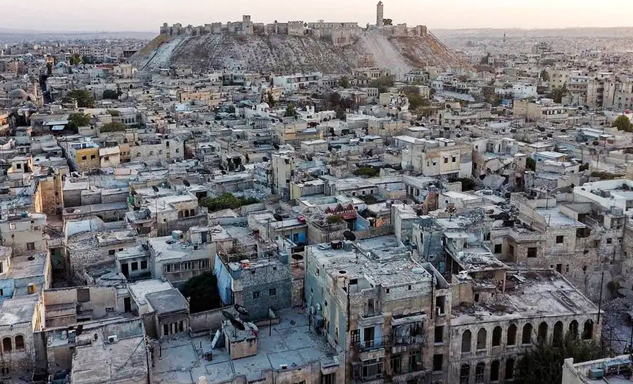 Suriye: Halep'in Kürt mahallelerinde SDG ve ordu arasında çatışmalar