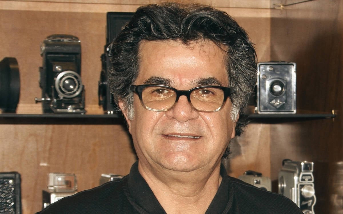 İranlı yönetmen Jafar Panahi, Tahran Devrim Mahkemesi’nde yargılanacak