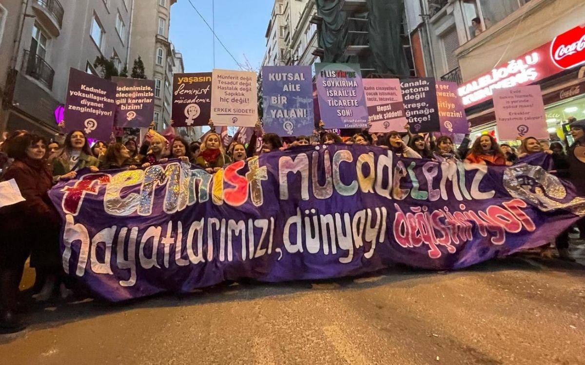 İktidar "Aile Yılı" ilan etti, kadınlar "direniş yılına" çevirdi