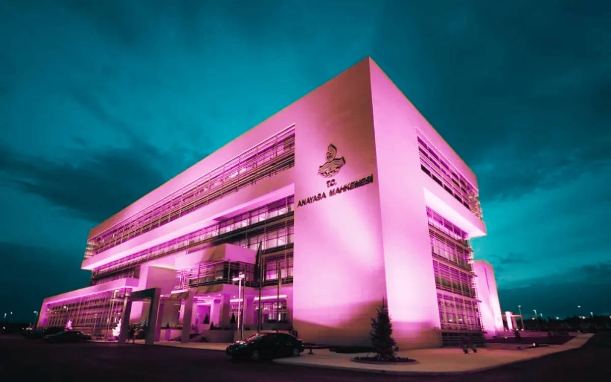 Tamamı erkeklerden oluşan AYM, kadınlar için ‘iddet müddeti’ Anayasa’ya uygun dedi