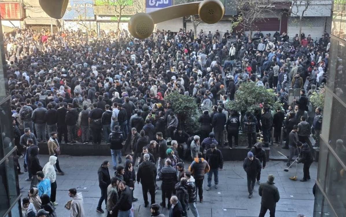 İran: Protestolar dördüncü günde tüm ülkeye yayılıyor