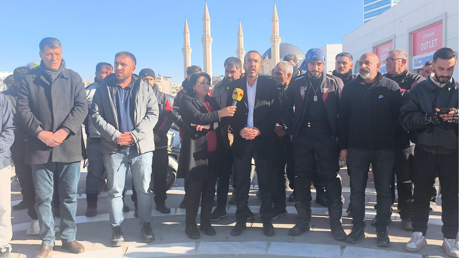 "Emekçiler köle değil, insanca yaşamak istiyor"