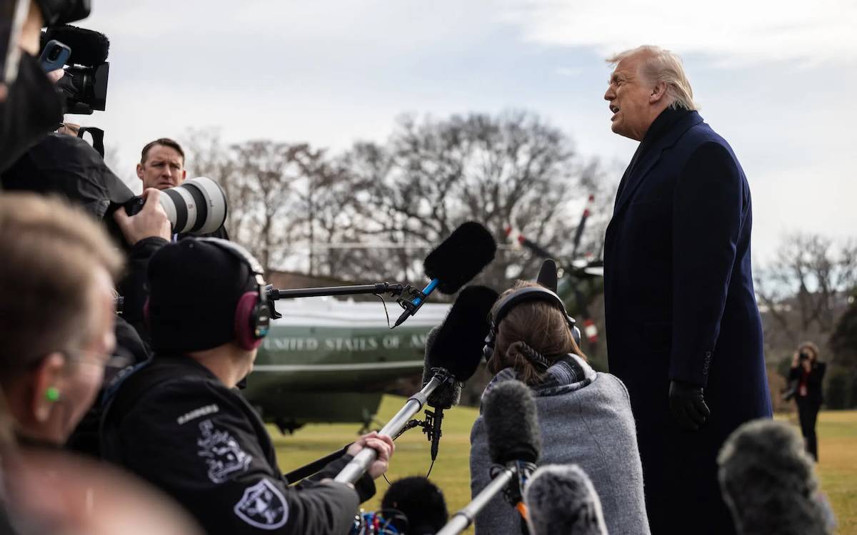 Trump'tan Grönland'da Danimarka'nın safında yer alan ülkelere yüzde 10 gümrük vergisi