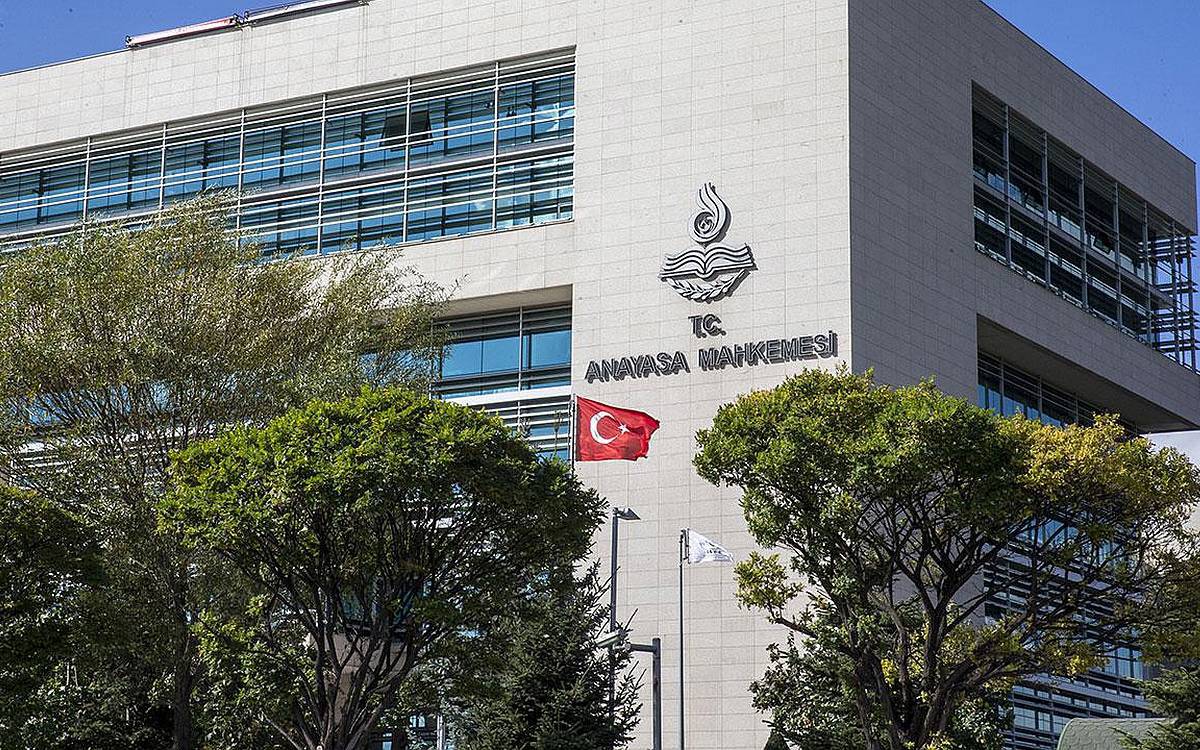 AYM’den cezaevlerinde ‘görüş dinlemeye’ ihlal kararı