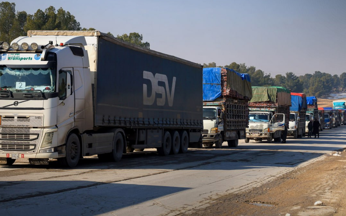 Suriye'de iki insani yardım koridoru açıldı; BM’nin konvoyu Kobanî’ye ulaştı