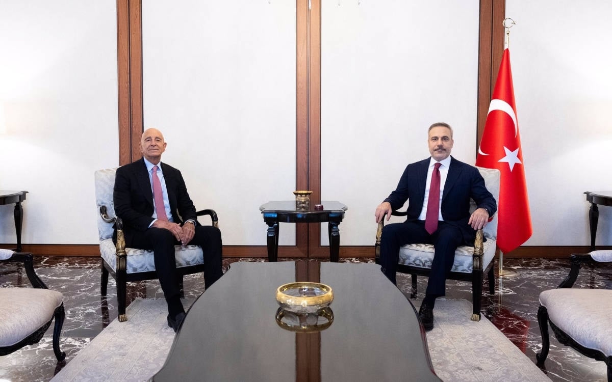 Hakan Fidan, ABD’nin Ankara Büyükelçisi Barrack’la görüştü
