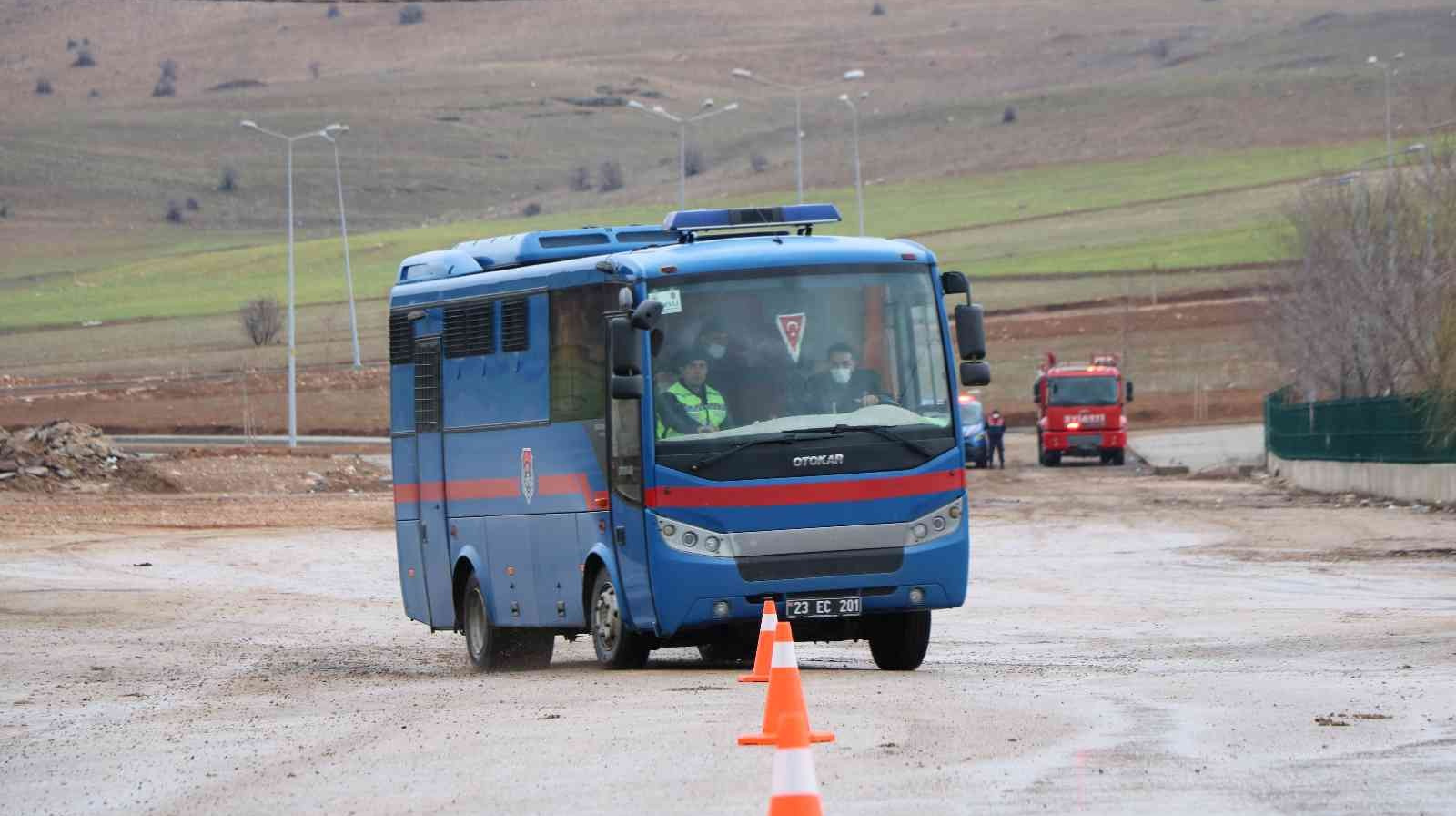 Şırnak'ta tutuklanan çocuklar Diyarbakır ve Hatay'a gönderildi