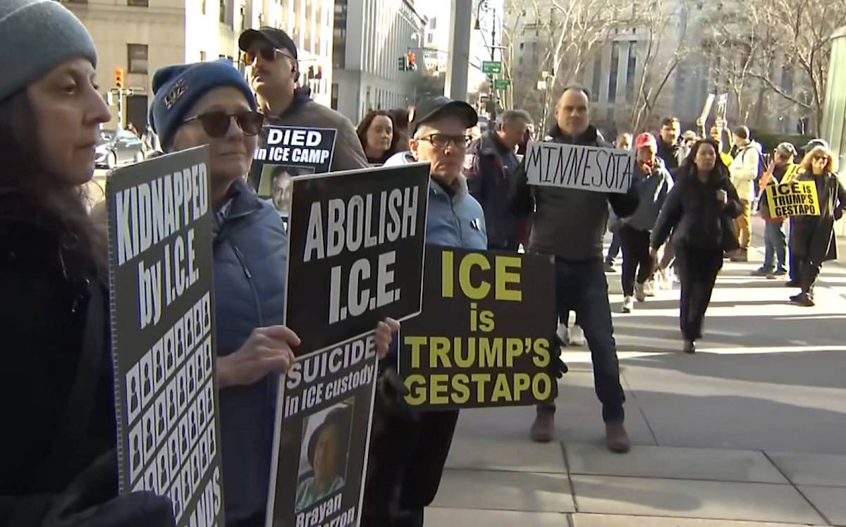 Trump Minneapolis'teki "Gestapo" işgalini kaldırmak zorunda kaldı