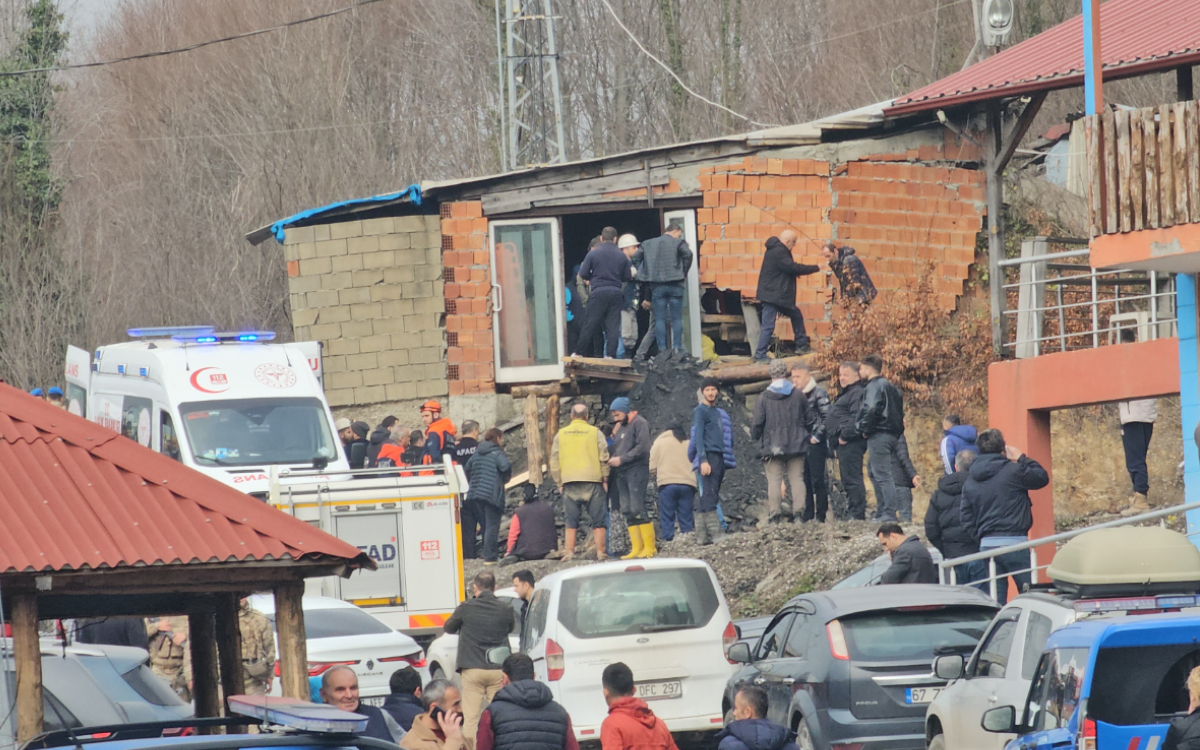 Zonguldak’ta maden ocağında göçük: İşçiler mahsur kaldı