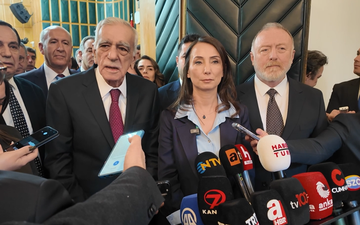 Ahmet Türk’ten Bahçeli'ye 'kayyım' yanıtı: Somut adım yok, halkta güvensizlik gelişti