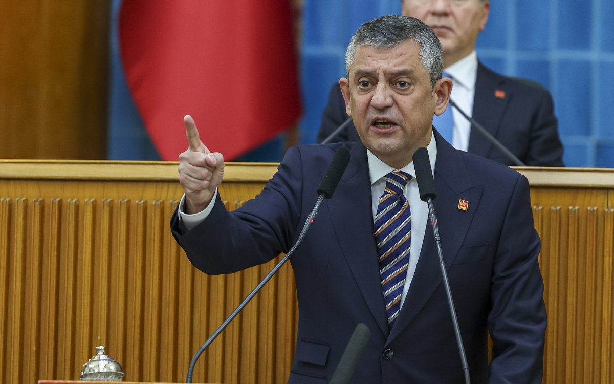 Özgür Özel'in de aralarında olduğu CHP'li vekiller hakkında yeni fezleke