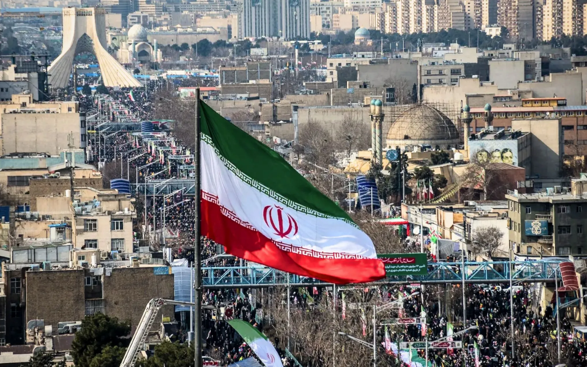 Emperyal saldırılar karşısında İran'ı ve bölge halklarını neler bekliyor?