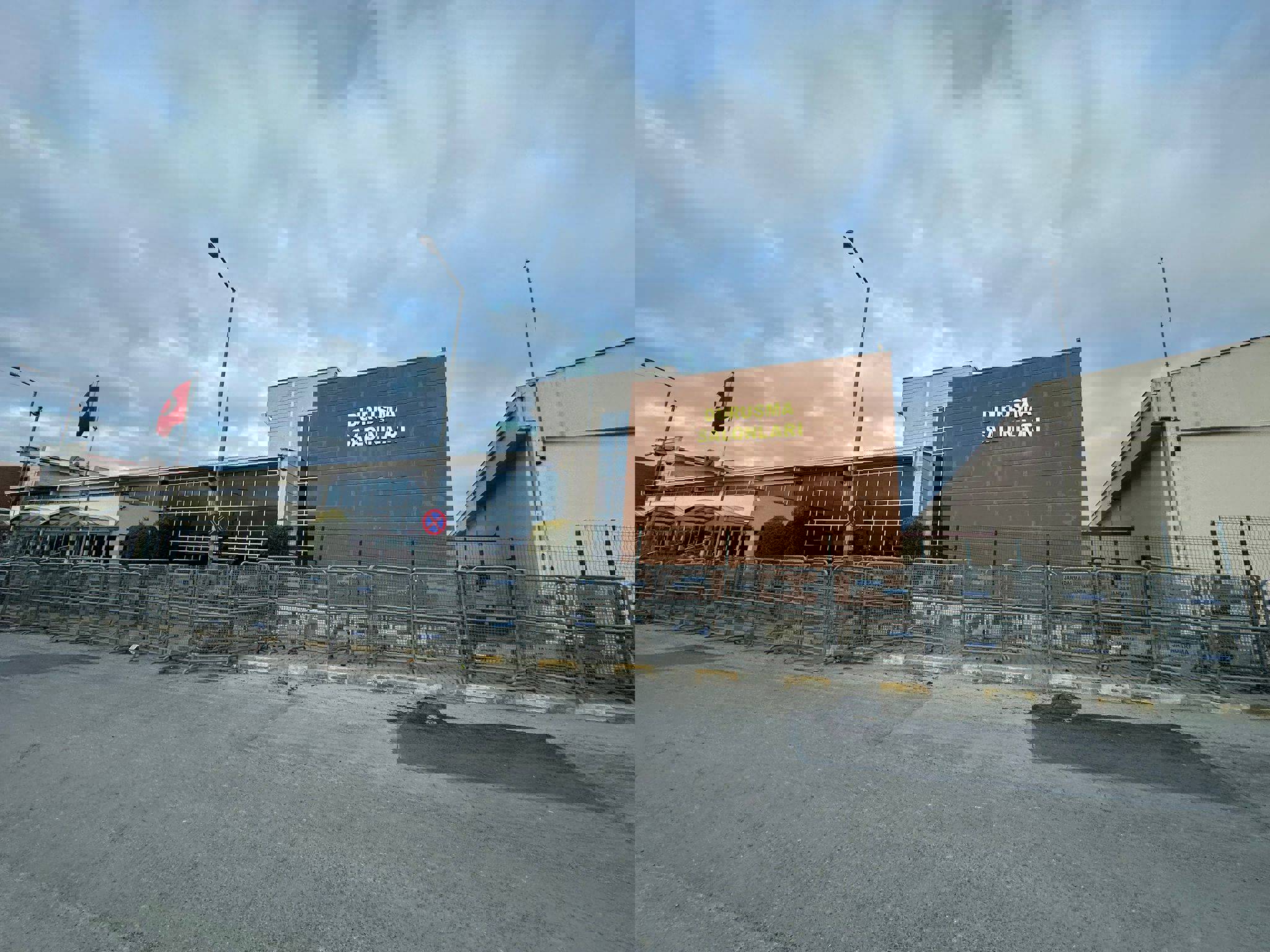 Ekrem İmamoğlu: Ben dertliyim 3 bin yılla yargılanıyorum