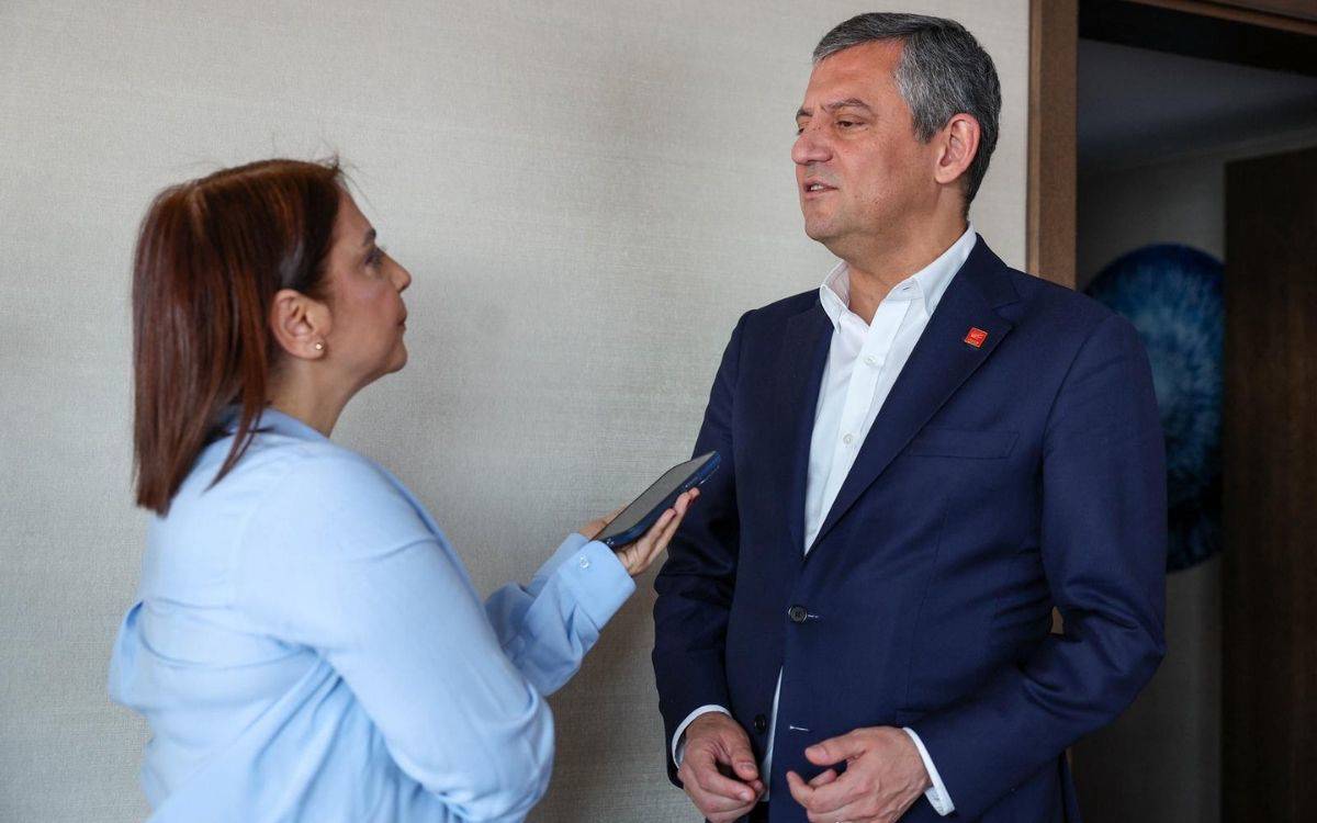 Özel, bianet’e konuştu: CHP’yi kapatmak isteyenlere seslendi, "denemesi bedava"