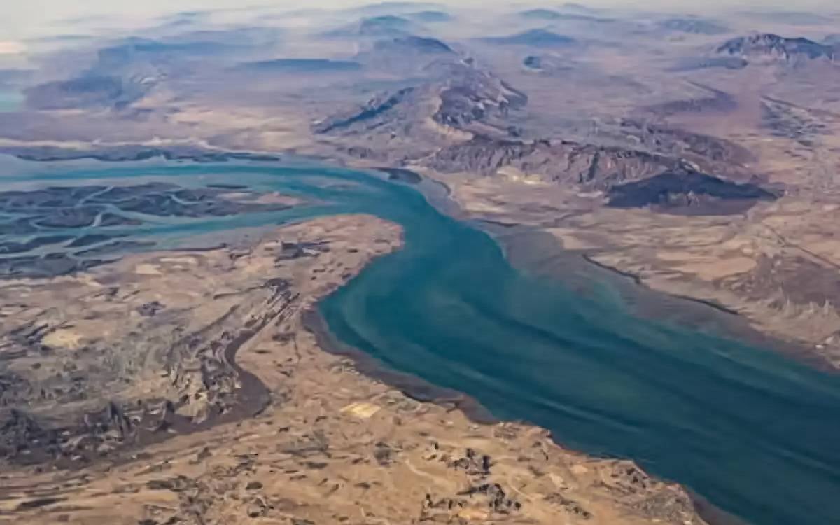 Almanya ve İngiltere’den Trump’ın Hürmüz davetine yanıt: "Bu NATO’nun savaşı değil"