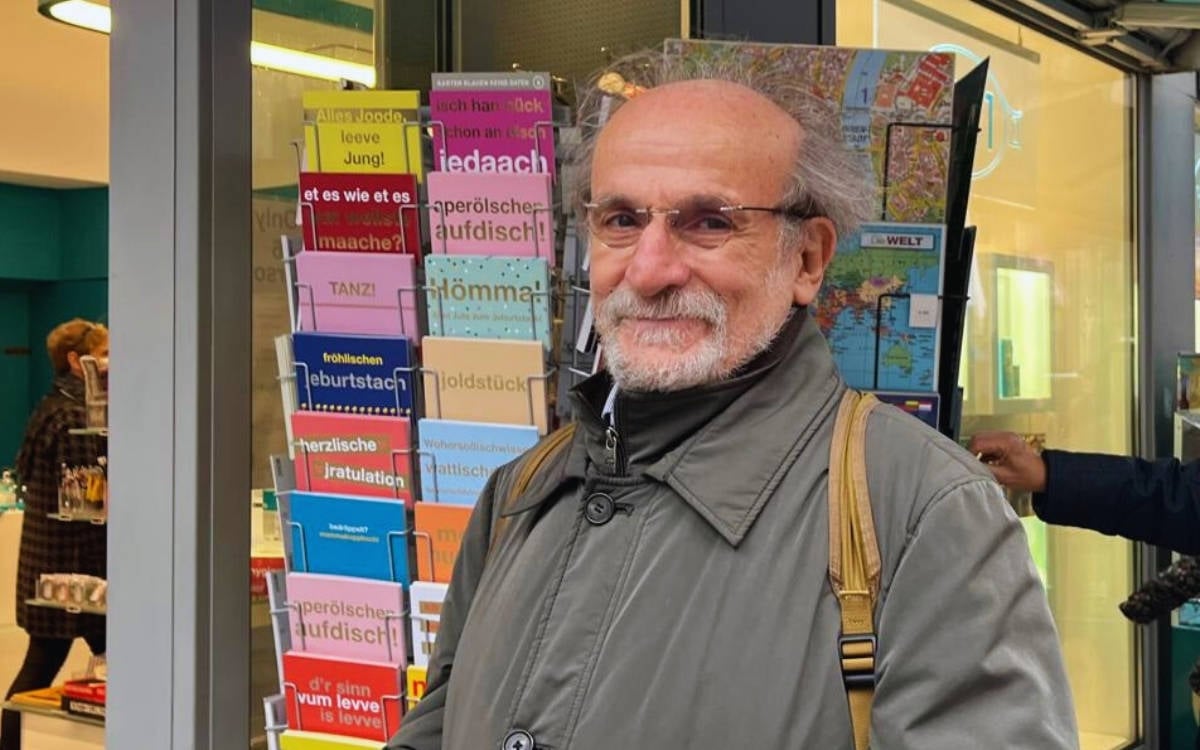 Ertuğrul Kürkçü kimdir?