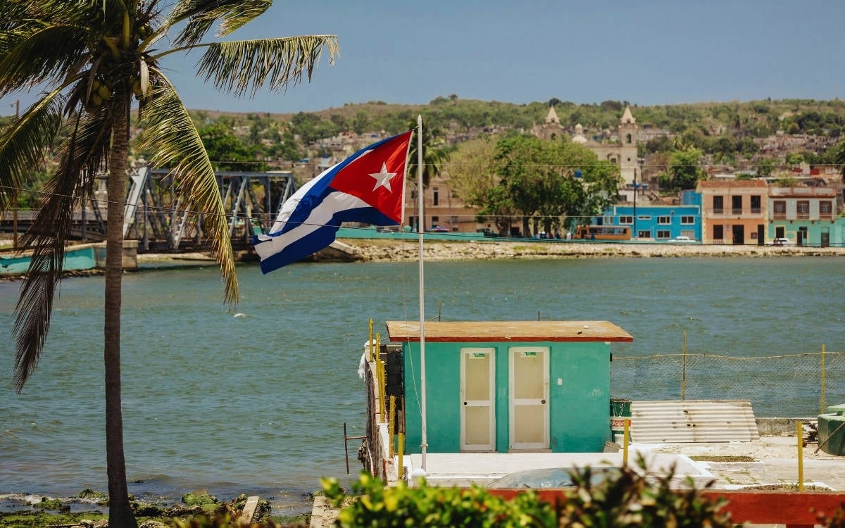 Küba, ABD’nin Havana Büyükelçiliği’nin dizel yakıt talebini reddetti