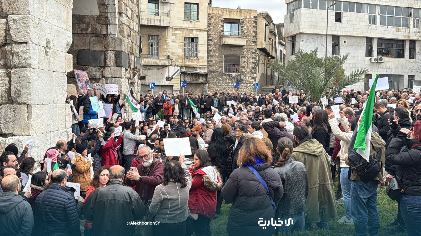 Şam’da alkollü içki satış yasağına karşı oturma eylemi