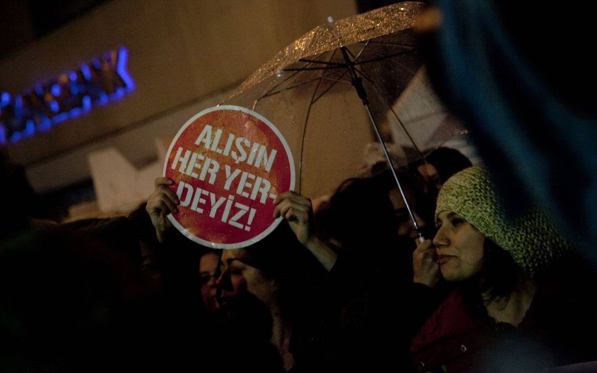 Trans doktor Larin Kayataş belgeleri paylaştı: Hukuksuzluk tablosu