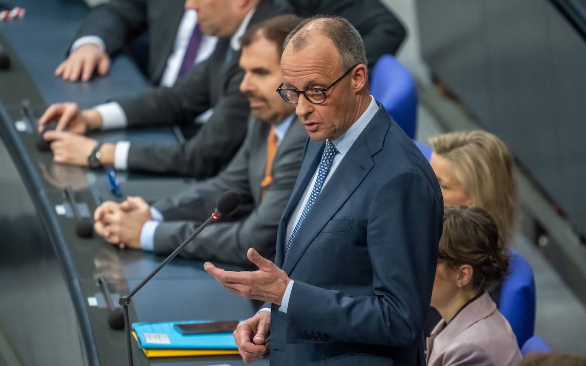 Almanya: Kadına yönelik şiddeti göçe bağlayan Şansölye Merz, hem kadınların hem göçmenlerin hedefinde