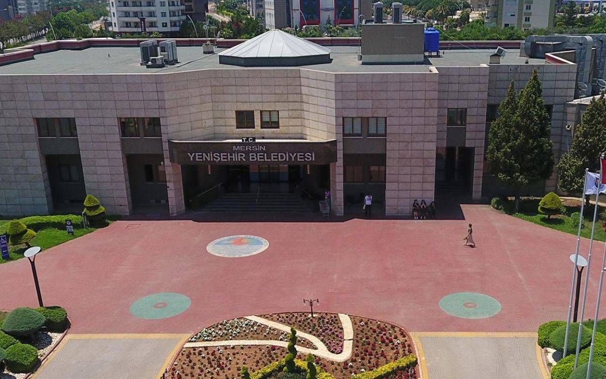 CHP'li Mersin Yenişehir Belediyesi'ne operasyon: 31 kişi gözaltında