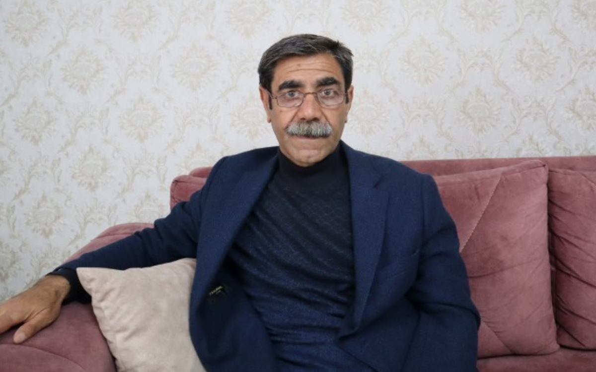 Okuma-yazma bilmeden girdiği cezaevinde 11 Kürtçe kitap yazdı