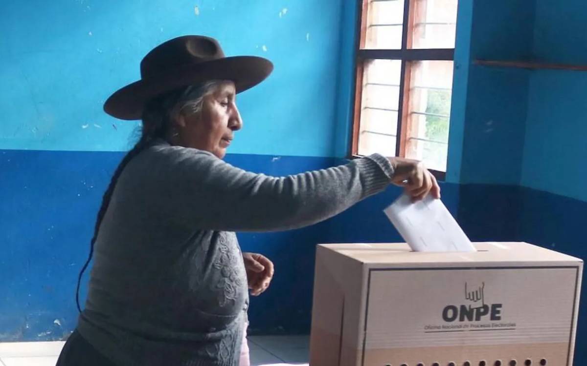 Peru Cumhurbaşkanlığı seçimleri: 2021'in sol dalgası, yerini sağcı adayların rekabetine bıraktı