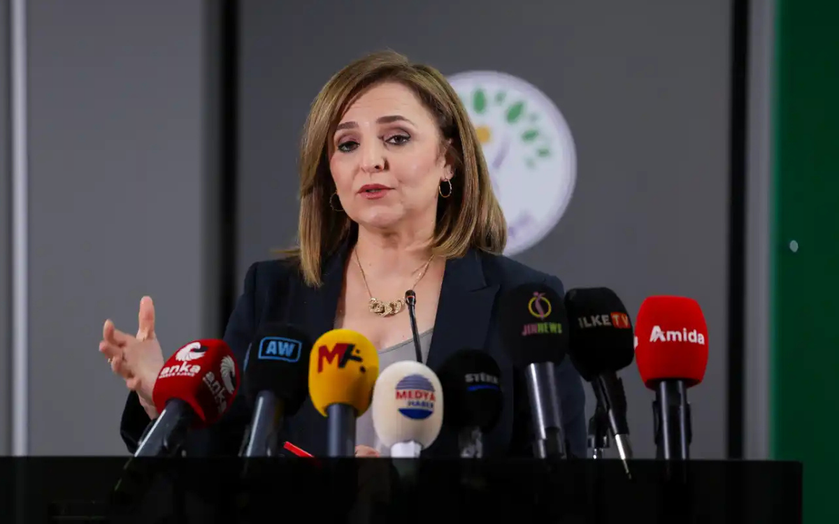 Ayşegül Doğan: Gelecek savaşta değil, barışta ve demokraside