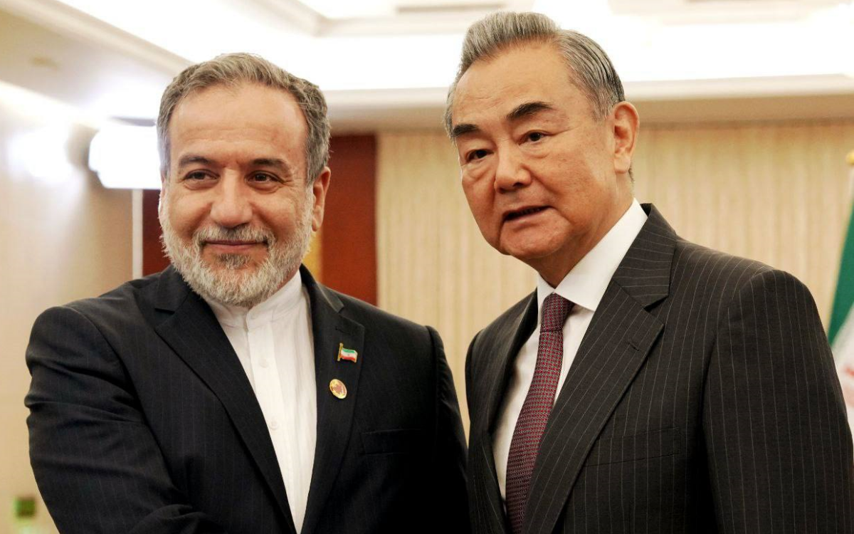 Çin’den İran’a: Hürmüz Boğazı’ndan serbest ve güvenli geçiş sağlanmalı