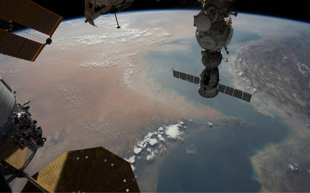 Trump’tan Hürmüz Boğazı’na mayın döşediği tespit edilen teknelerin vurulması talimatı