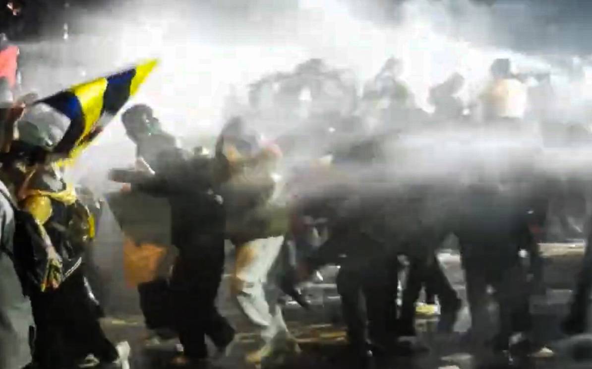 Adalet Bakanı "sosyal medya terörü" dediği şeyi "milli güvenlik tehdidi" ilan etti