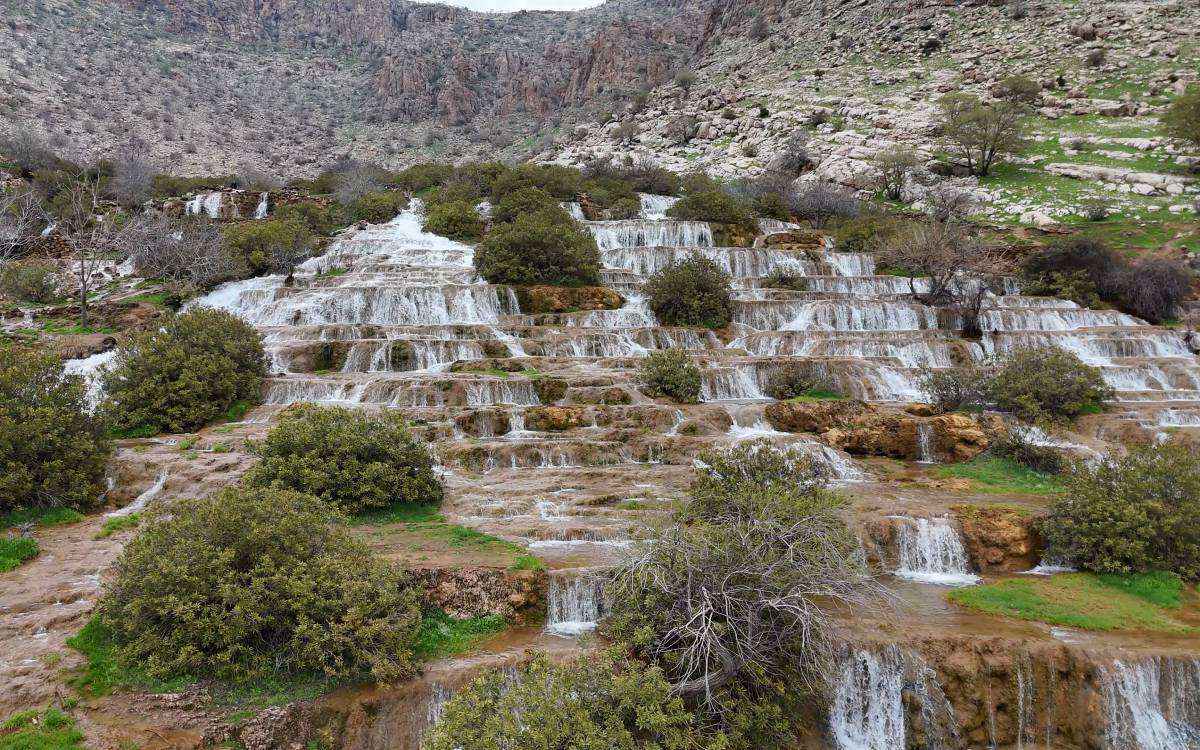 Şirava Emrûdê dilê çiya û deştê ye