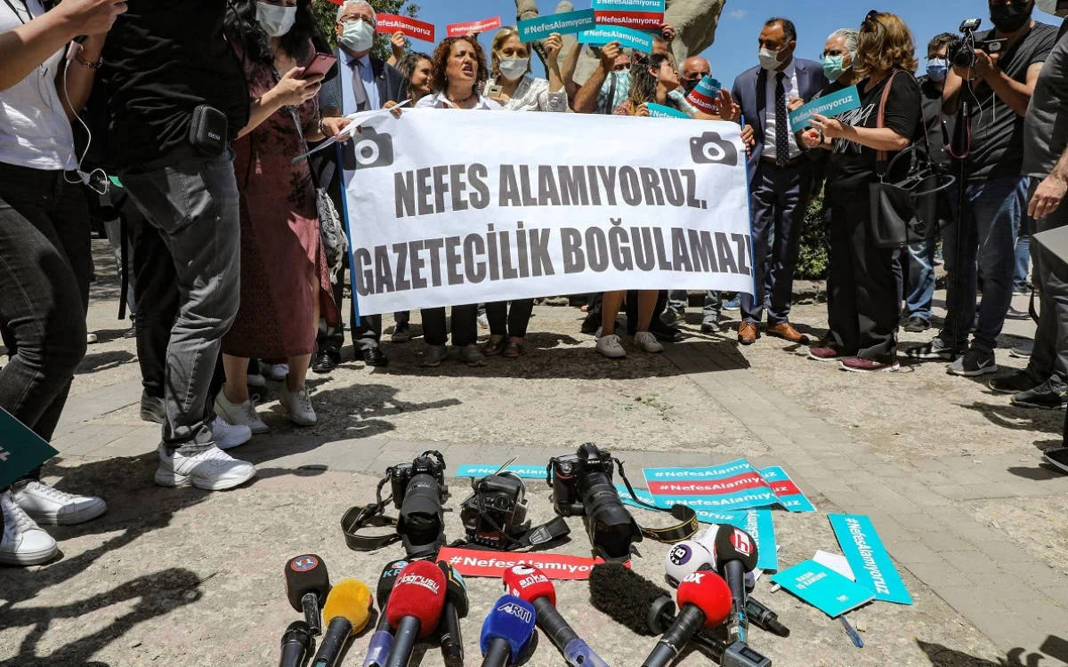 Tolga Şardan ve Nurcan Kaya'ya hapis cezaları, Alican Uludağ'dan sevk talebi