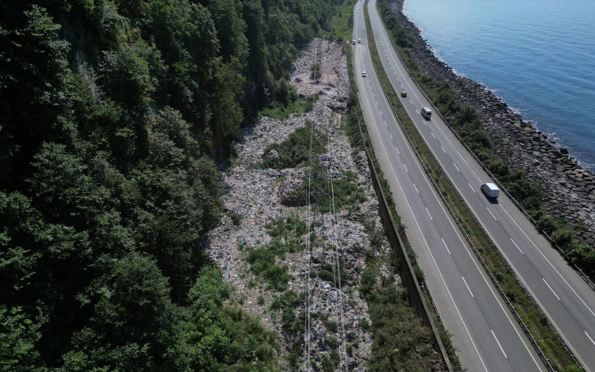 The Black Sea’s 30-year waste knot