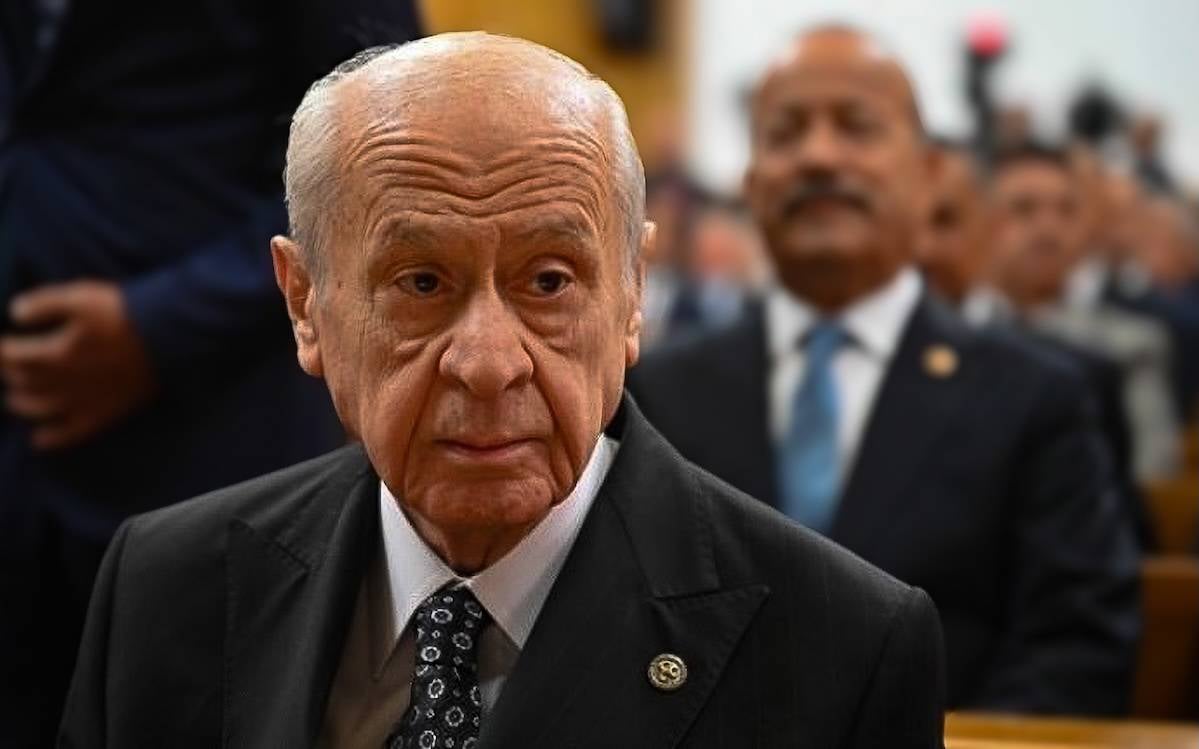 Bahçeli Özel ve Kılıçdaroğlu'nu CHP için "ortak çözüm" bulmaya çağırdı