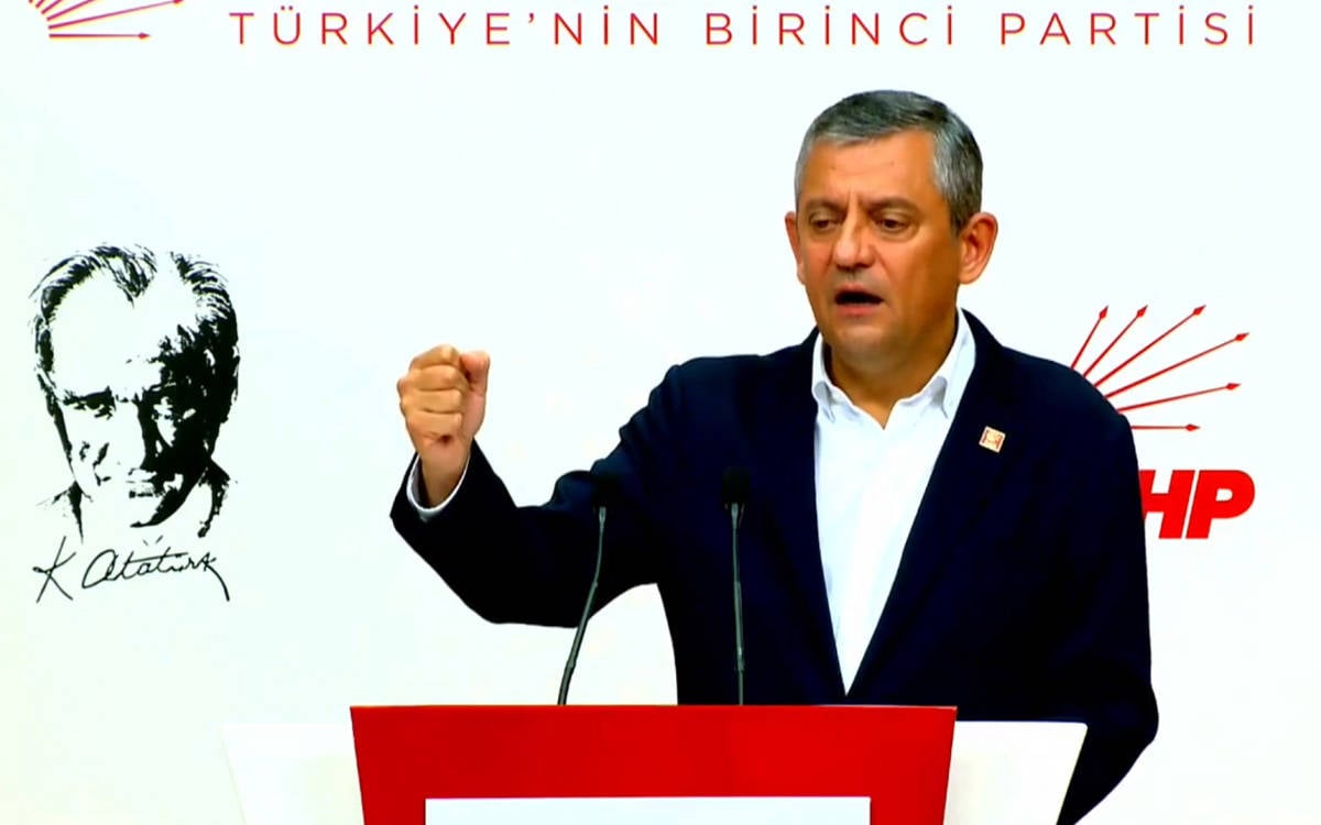 CHP lideri Özel: Müesses nizamın makbul muhalefet partisi olmayacağız