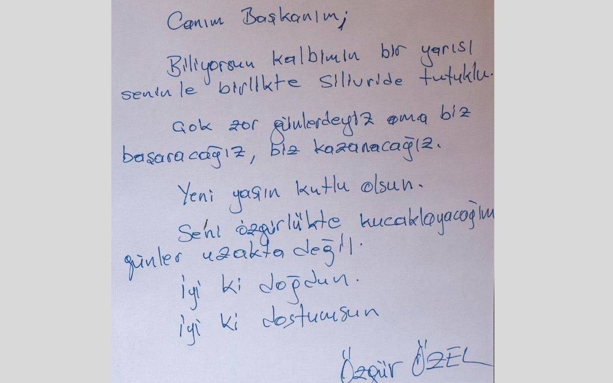 Özel'den İmamoğlu'na doğum günü mesajı: "İyi ki dostumsun"