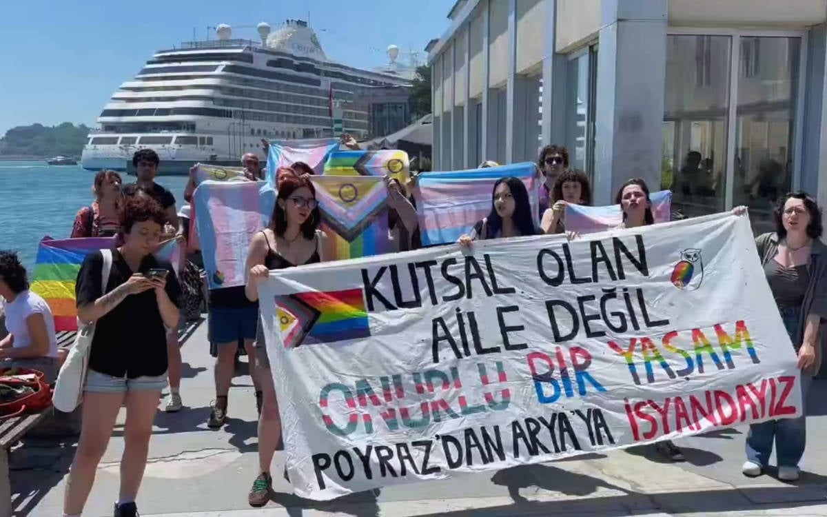 “Kutsal olan aile değil, onurlu bir yaşam”