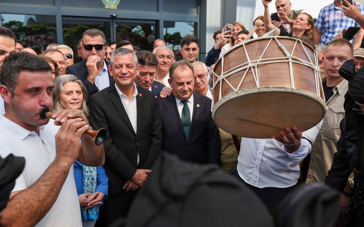 Özel Trabzon’dan seslendi: Tek güvencemiz milletin iradesi