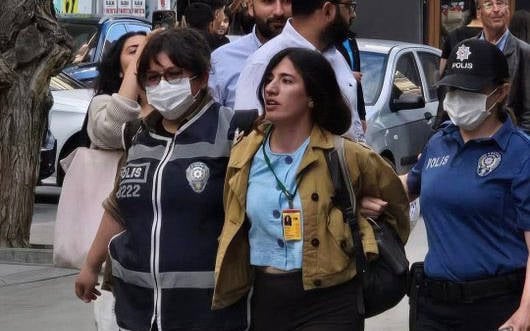 Yeni Akit ve En Son Haber, MA muhabiri Sema Bingöl’ü hedef gösterdi