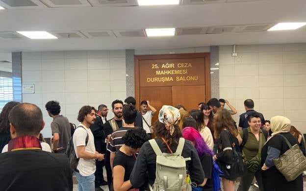SGDF Eş Başkanı Berfin Polat’a ilk duruşmada tahliye