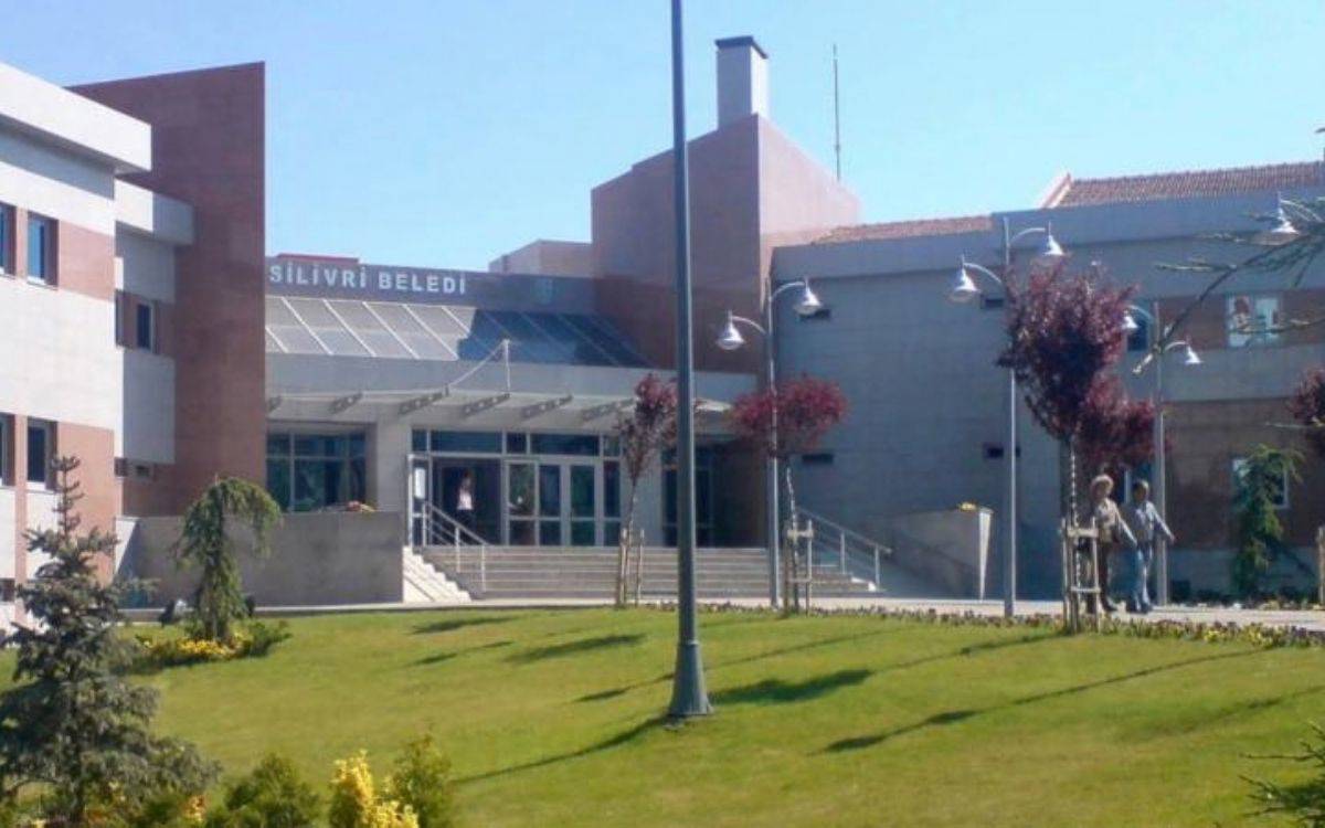 Silivri Belediyesi’ne operasyon: Belediye Başkanı Balcıoğlu dahil 18 kişi hakkında gözaltı kararı