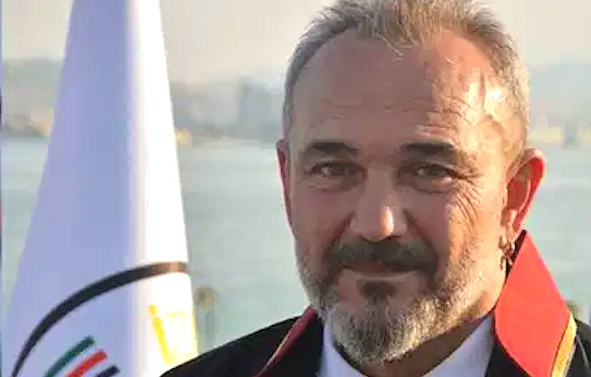 İzmir Barosu'nun önceki başkanlarından Av. Özkan Yücel aramızdan ayrıldı